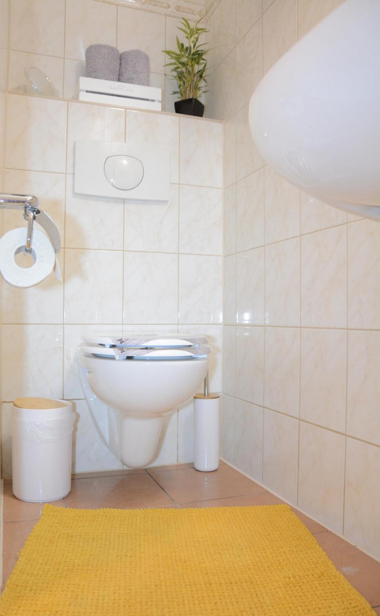 Rosenwinkel Appartement im EG Halberstadt Exterior foto